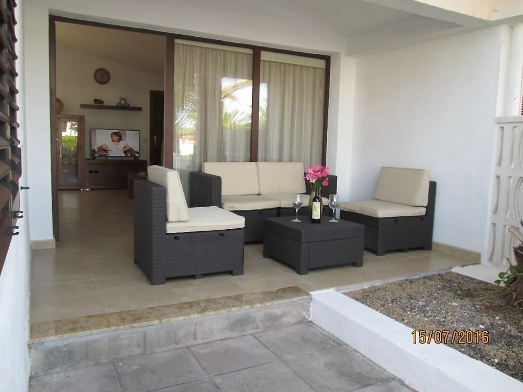 Vivienda Vacacional la Palmera Playa Cancajos.- BreNa Baja  Apartamento Playa Cancajos.- BreNa Baja (la Palma)
